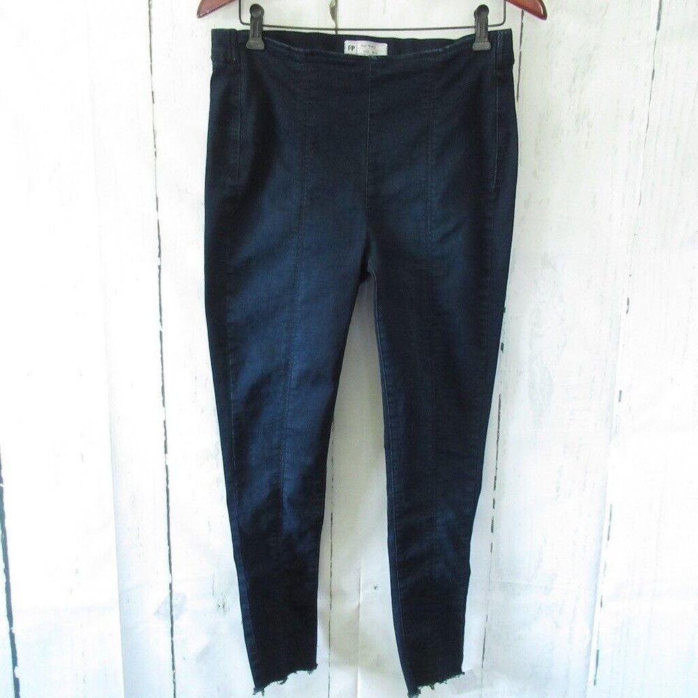 Free People Jeans 31 Pull On Skinny High Waisted Rise Raw Hem Ankle Crop